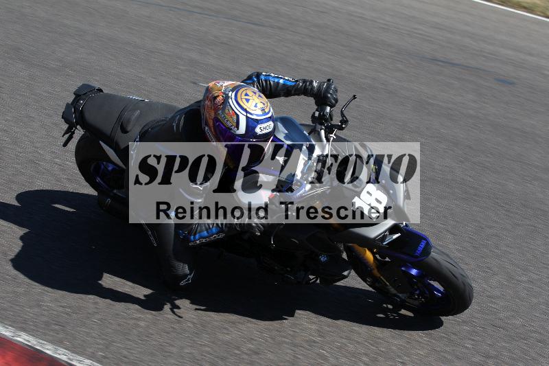 /Archiv-2022/54 13.08.2022 Plüss Moto Sport ADR/Einsteiger/18